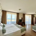 Sea View Ξενοδοχείο 2*