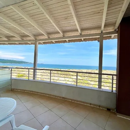 Sea View فندق 2*
